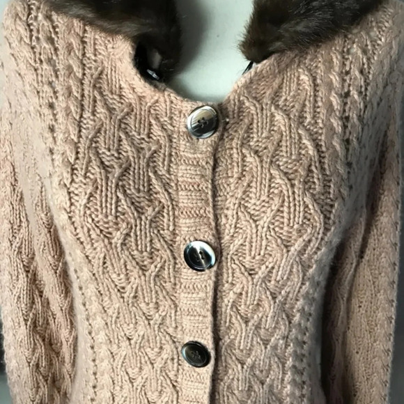 Ballinger Gold Camel Cable Knit  Fur Cardigan  SM - Picture 4 of 8